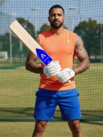 Wolfer Tigon Pro Grade 1A English Willow Cricket Bat – Customisable + 6 Free Add Ons