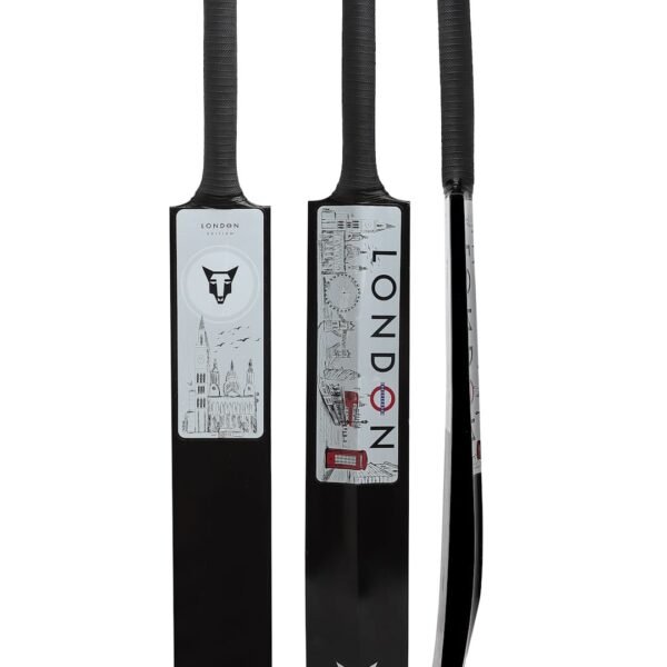 RECREATIONAL WOODEN CRICKET SET - LONDON