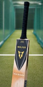 Wolfer Monarch Grade 1 Butterfly English Willow Cricket Bat – Hidden Gem, Tight Grains, Low Price High Performance Willow - Image 3