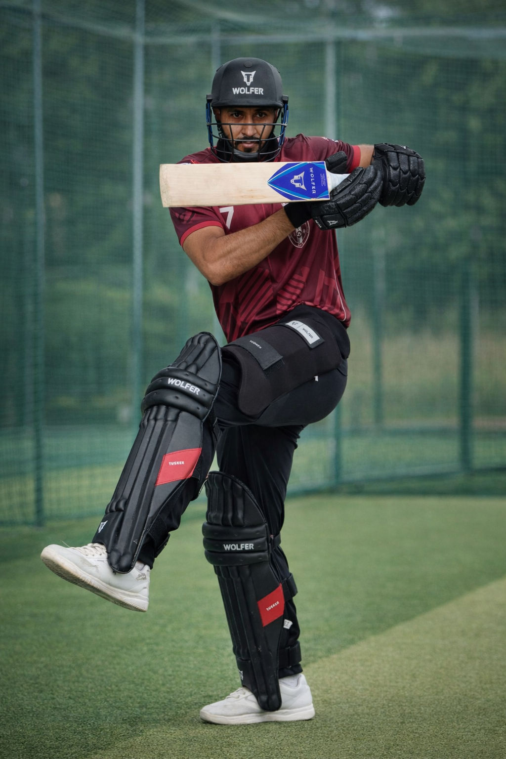 Wolfer Lepjag Pro Grade 2A English Willow Cricket Bat – Customisable Duckbill Model Shoot - Wolfer Lepjag Pro Grade 2A English Willow Cricket Bat – Customisable Duckbill