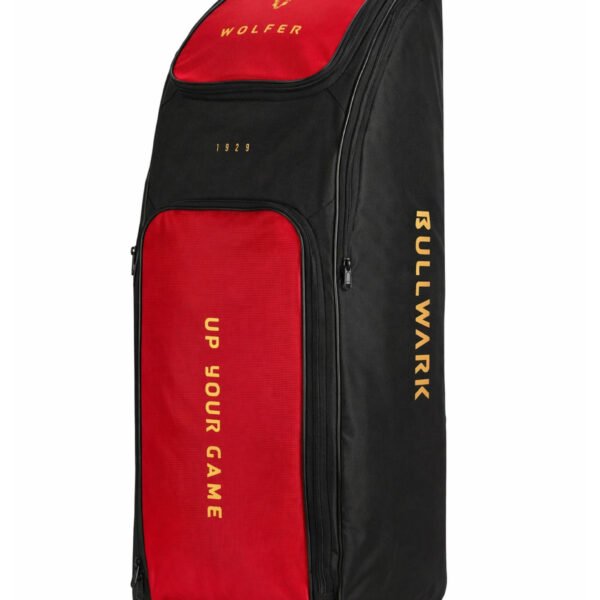 Bullwark Bold Red Compact Duffle Cricket Kit Bag – Inbuilt Bat Sleeves, Side Pad Compartments & Large Front Pocket