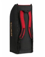 Bullwark Bold Red Compact Duffle Cricket Kit Bag – Inbuilt Bat Sleeves, Side Pad Compartments & Large Front Pocket - Image 2