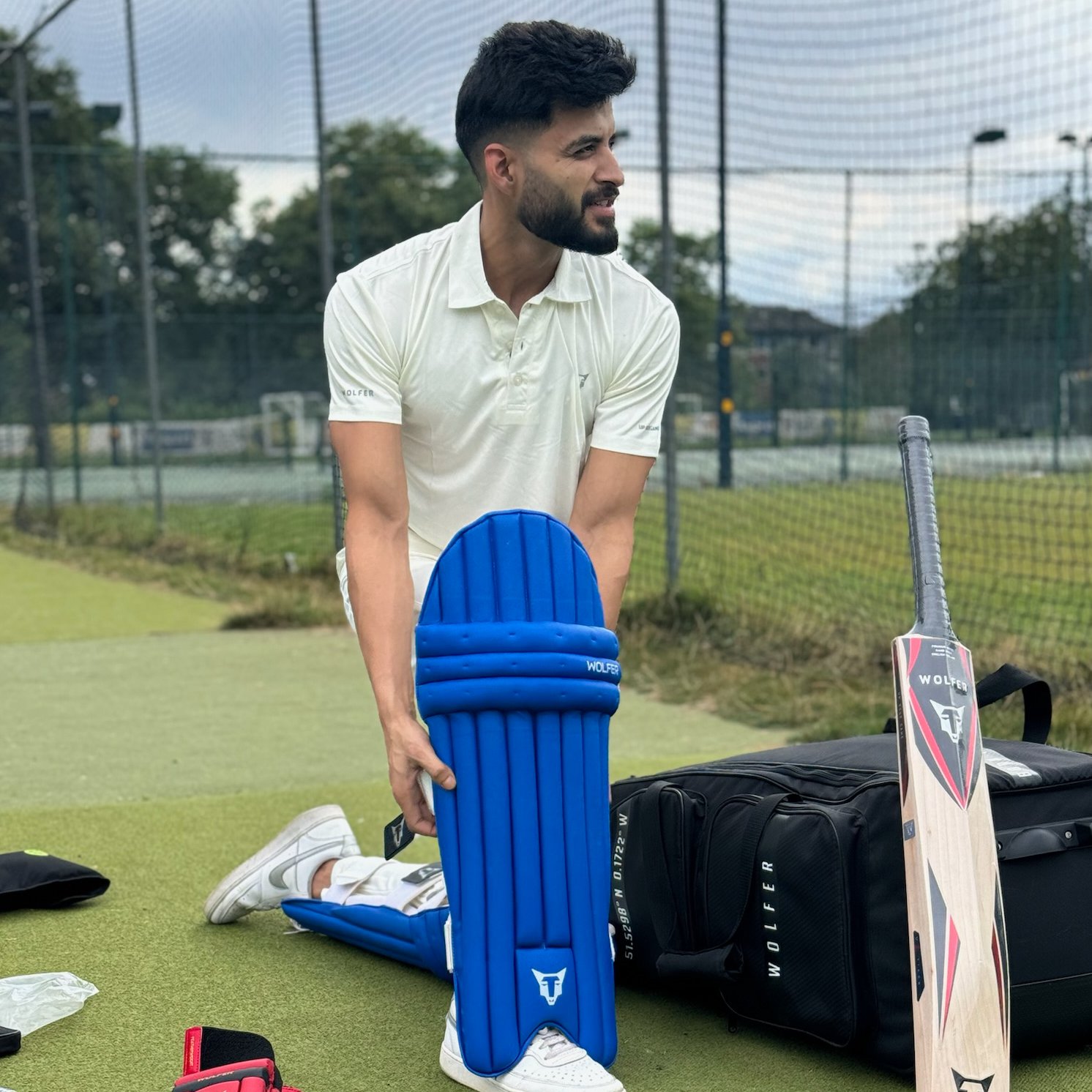 Wolfer cricket leg guards